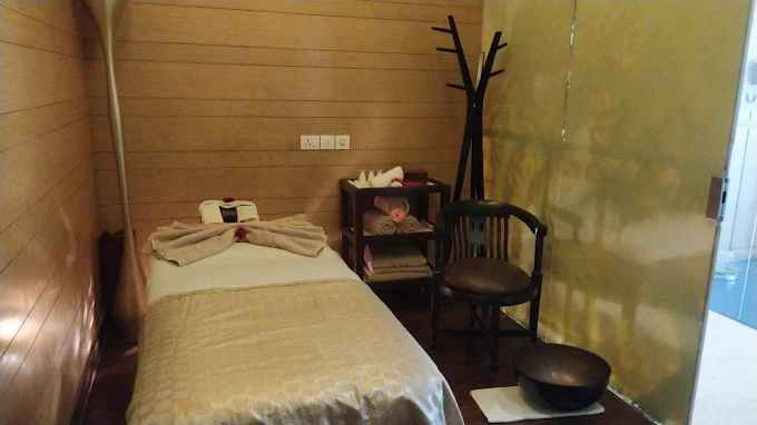 R3 Spa - Gurugram(Sohna Road) photo 2